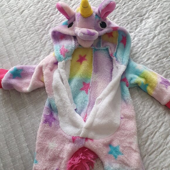 Unicorn Baby Costume Size 0-3 Months Onepiece Hooded Romper - Picture 5 of 8